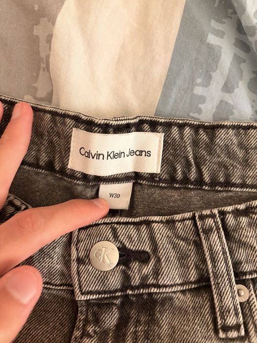 НЕНОСЕНИ Calvin Klein Jeans бермуди