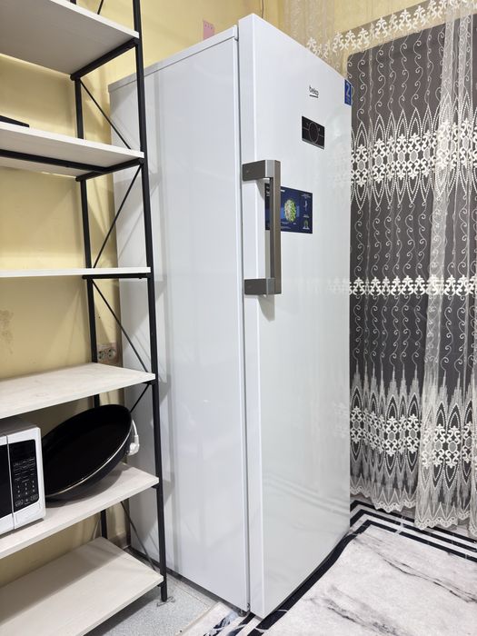 Продается морозильник Beko