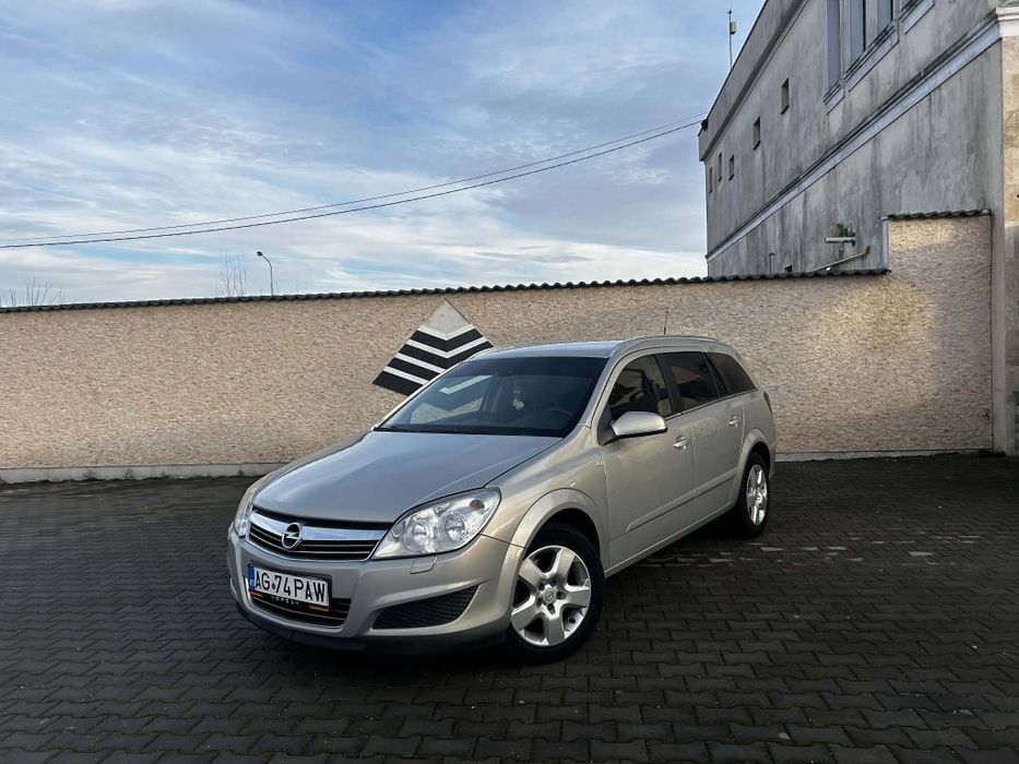 Vând Opel Astra H 1.9 cdti 120cp 6+1 trepte unic proprietar