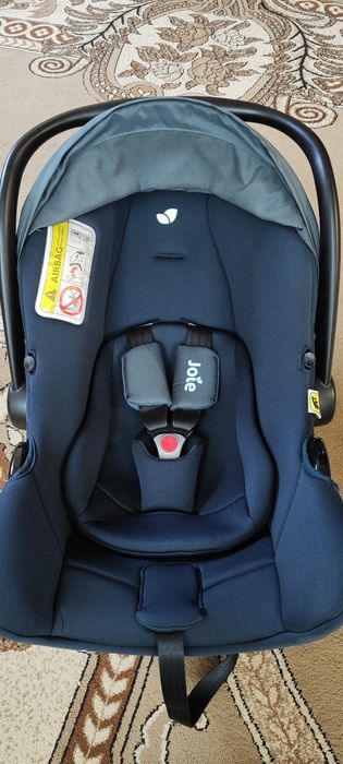 Продам автолюльку  joie
