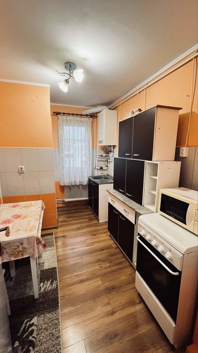Apartament cartier Negoiu etaj 4