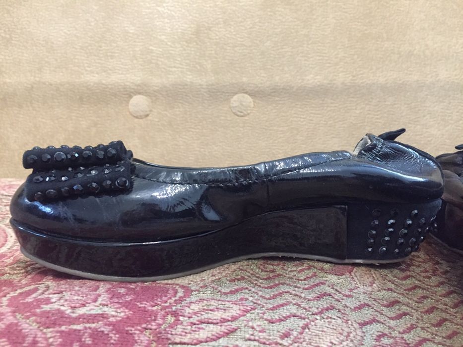 Продам туфли модельные новые