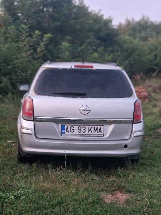 Opel astra h an 2005