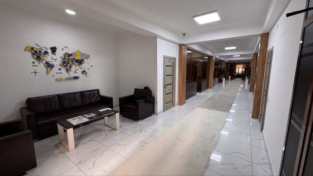 Офис биноси сотилади