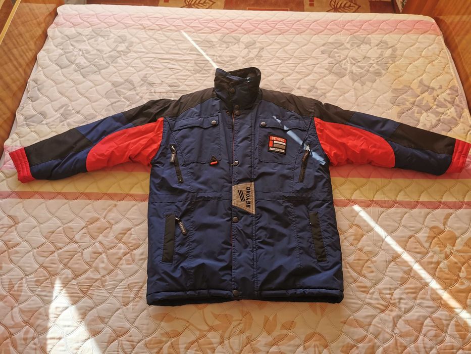 Мъжко зимно яке Beyond