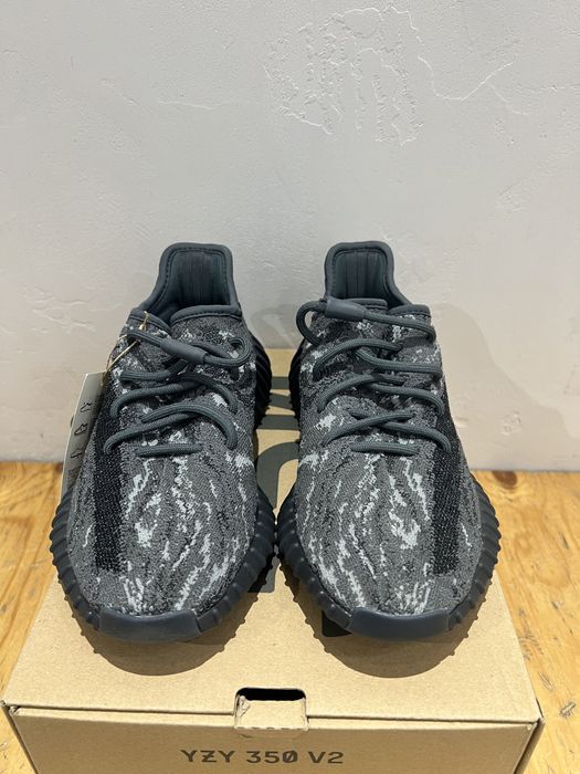 Кроссовки Adidas x Yeezy 350 V2