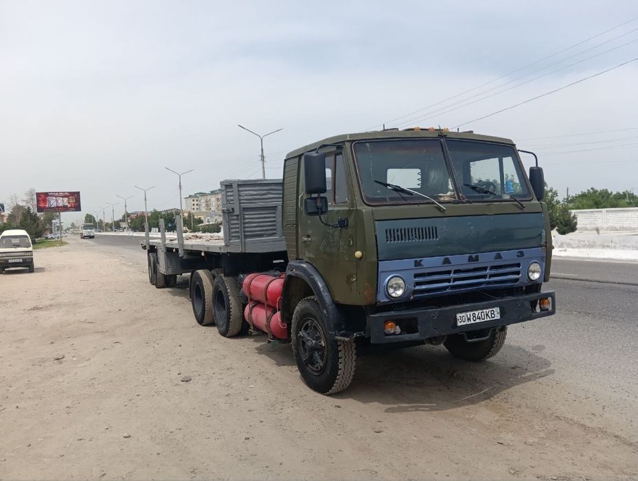 Грузовые автомобили