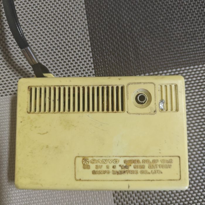 Radio receptor sanyo Rp 1280