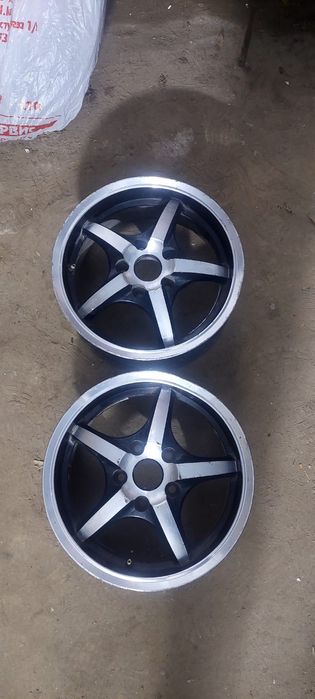 Срочно продам диски