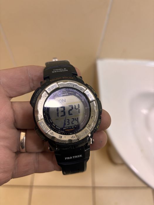 Продам часы Casio