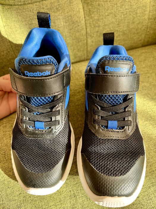 Леки маратонки Reebok