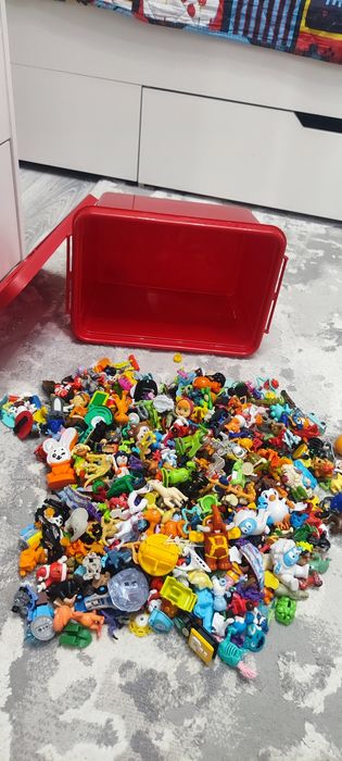 Игрушки киндер сюрприза