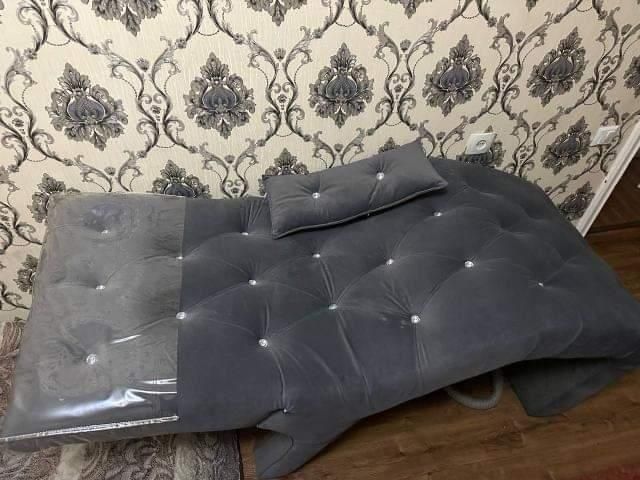 Кушетка для наращивания ресниц