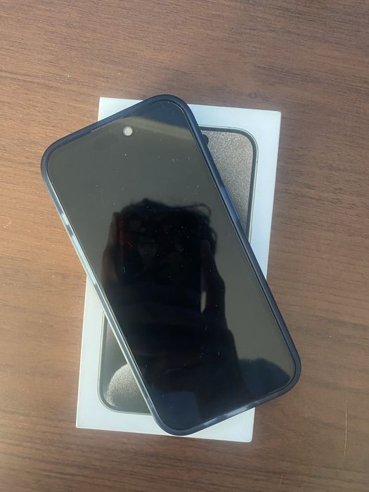 Продам IPhone 15 pro