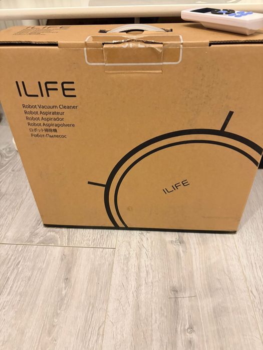 Aspirator robot iLife