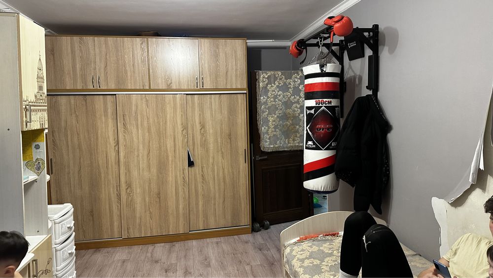 Срочно продам 3-комнатную квартиру