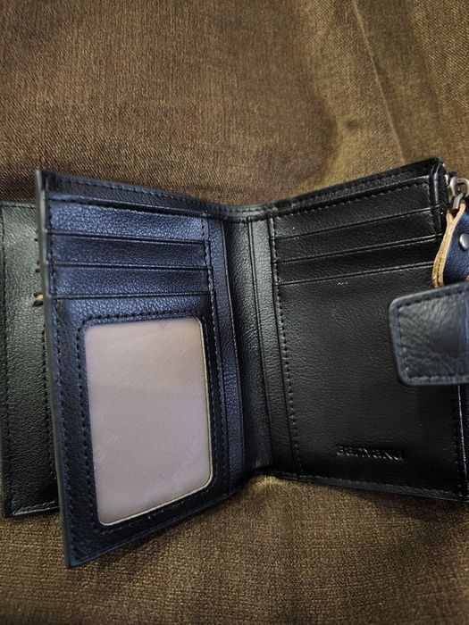 Мъжки кожен портфейл