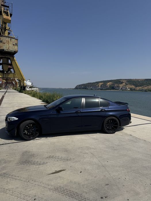 BMW 5 Series 2012 — imagine 4
