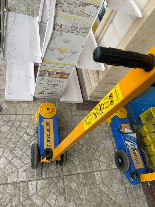 Двухступенчатый гидравлический домкрат 40t - 80t