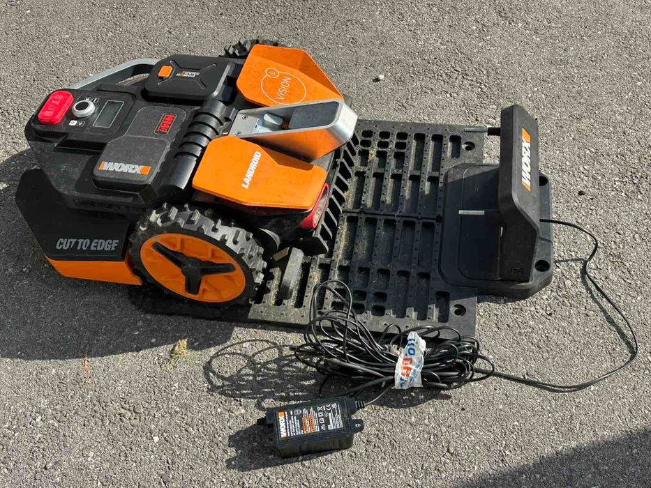Косачка робот WORX LANDROID WA0515
