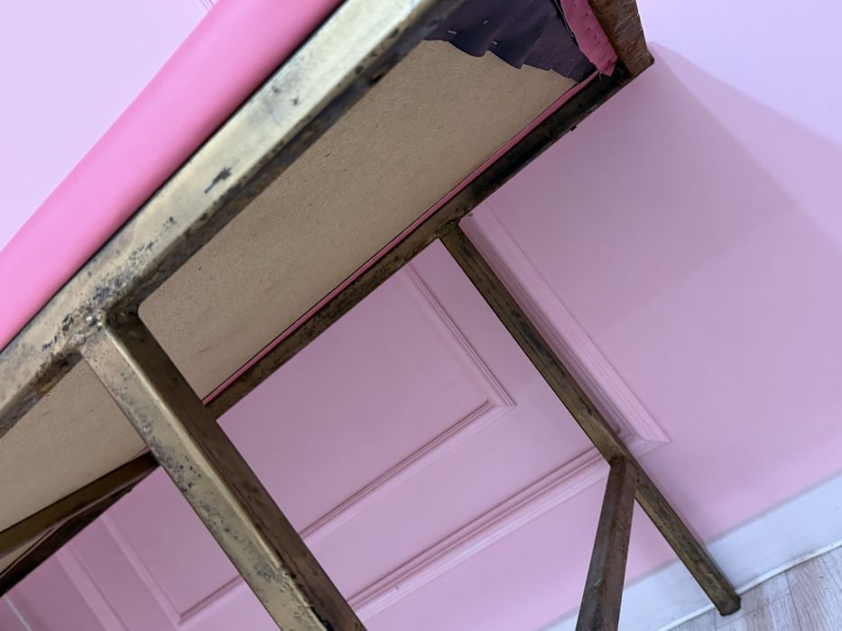 Кушетка для массажа и спа