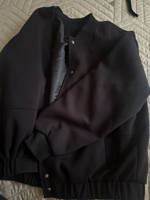 Бомбер,вверхняя одежда