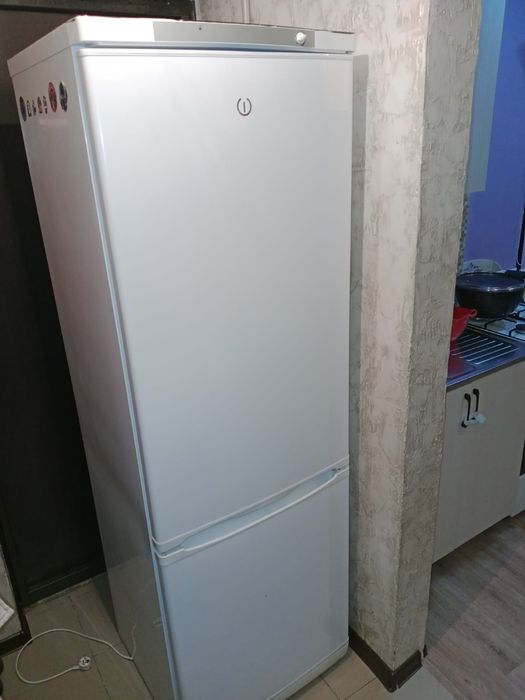 Холодильник холодильник