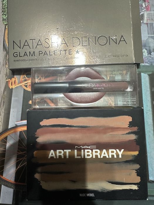 Палитри сенки Natasha Denona ,Mac ,Urban Decay