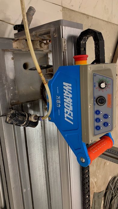 Плиткорез электрический