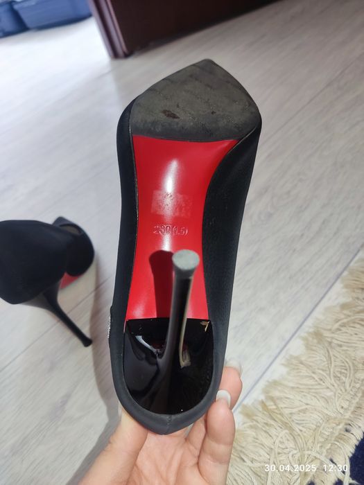 Продам туфли женские