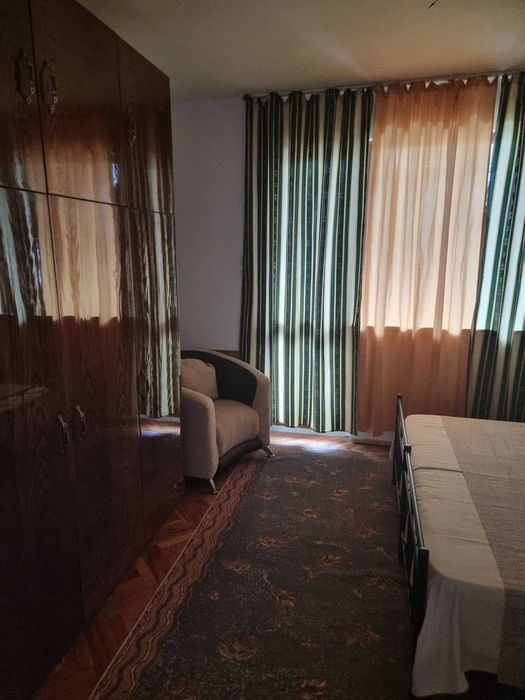 Дава се под наем Четиристаен апартамент в Бургас, Възраждане - 88 кв.м за 331.5 € - Снимка #6