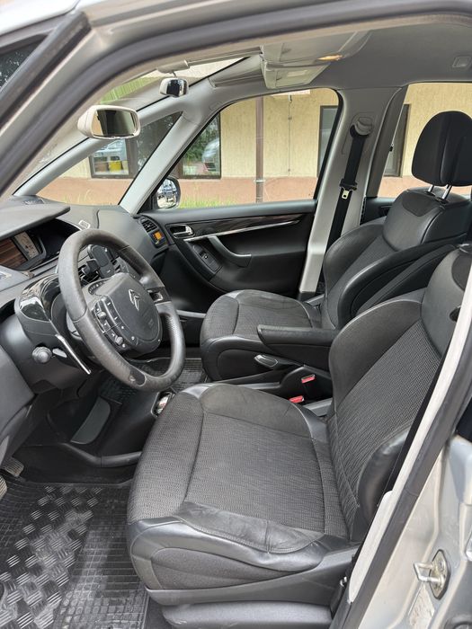 Citroen C4 Picasso 2011 ~ 2.0HDi 150 CP ~ Estetic Top~ Cutie Defectă