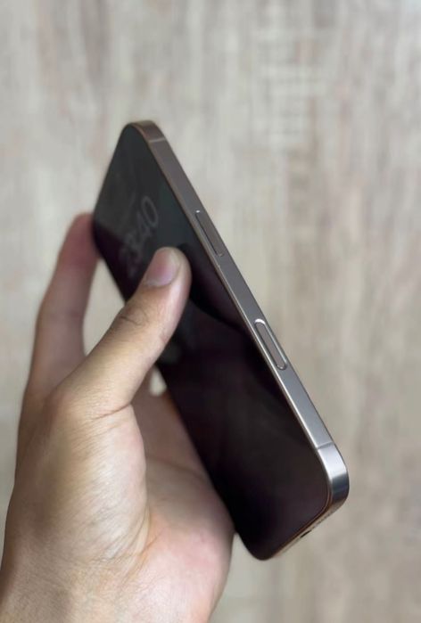 iPhone 16 Pro с гарант