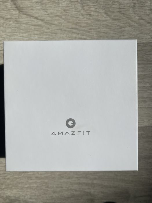 Продам часы хорошыйе Amazfit GTS 2e