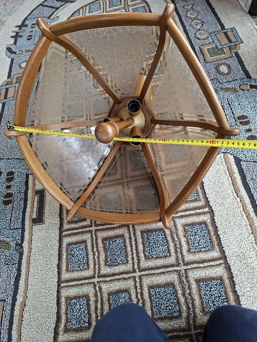 Vind candelabru  vintage din lemn si sticla