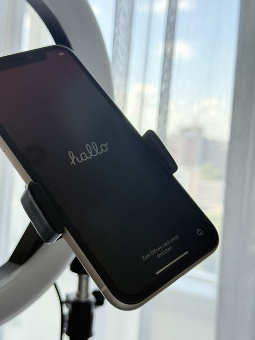 iPhone 11 белый в идеальном состоянии