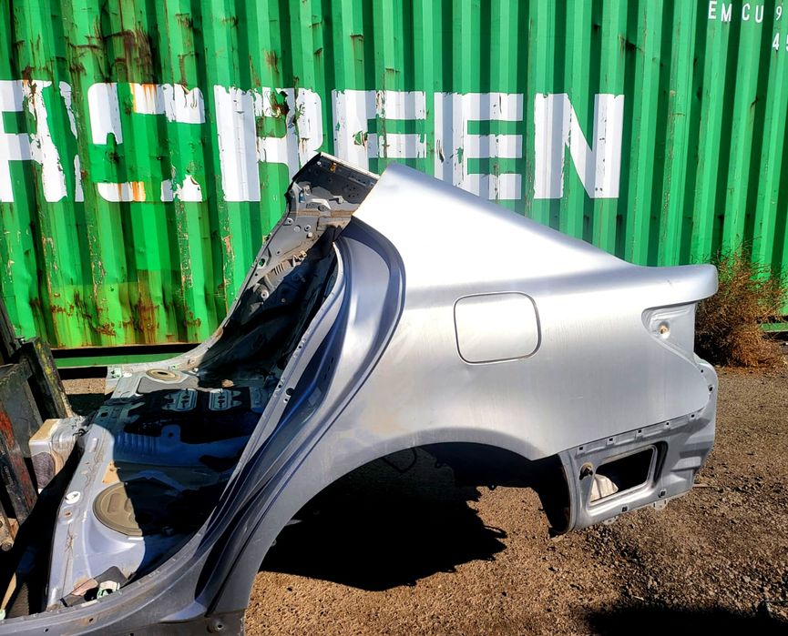 Задняя часть Lexus LS 460