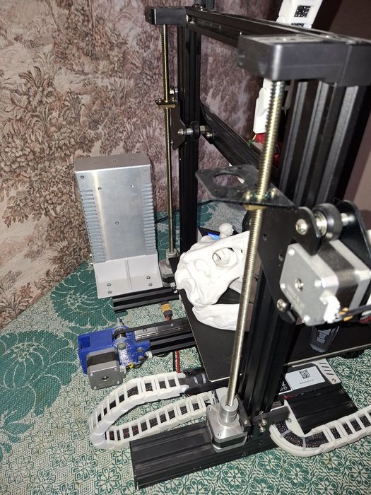 3д принтер Creality Ender-3