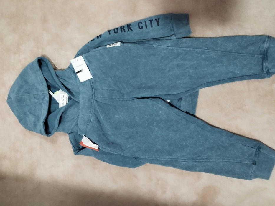 DKNY детски комплект