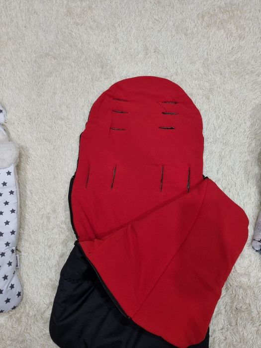 Продам конверт в коляску . Возраст до 2х лет .