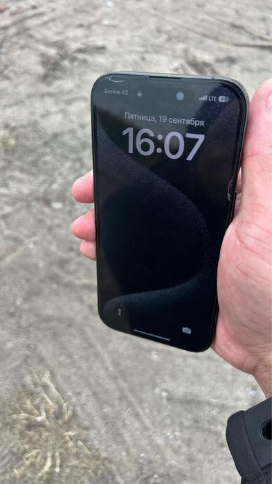 Iphone 14 pro.  256 gb
