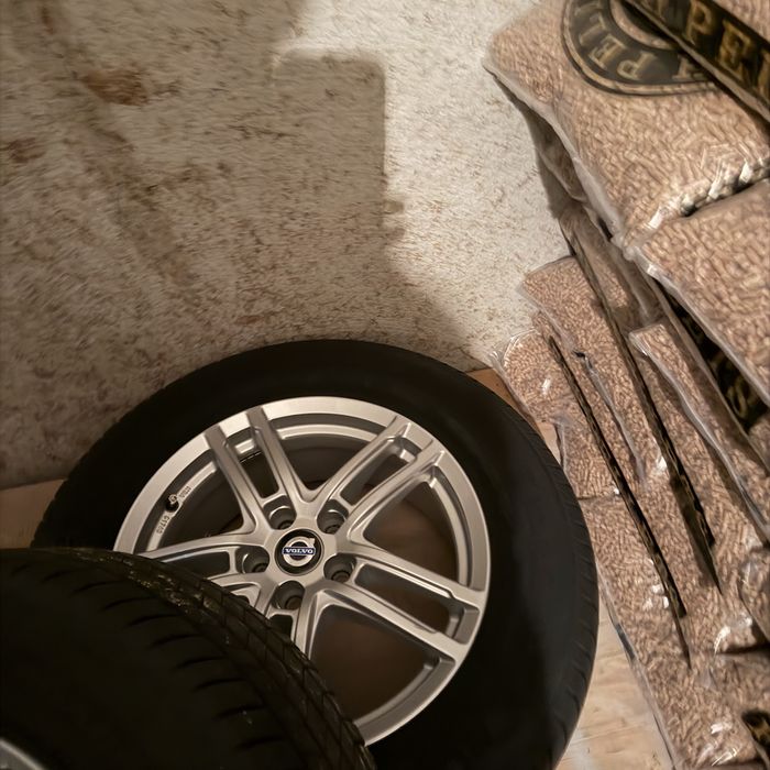 Джанти с гуми за volvo xc60