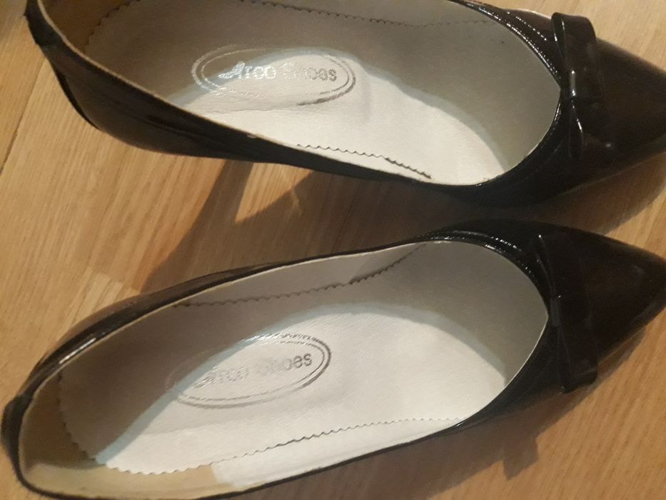 Pantofi din piele lacuita marimea37 toc 10cm