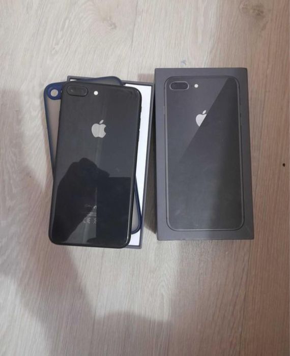 iPhone 8+ EACH 64 гб