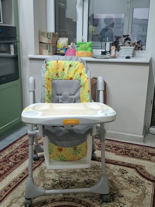 Продам стул для кормления