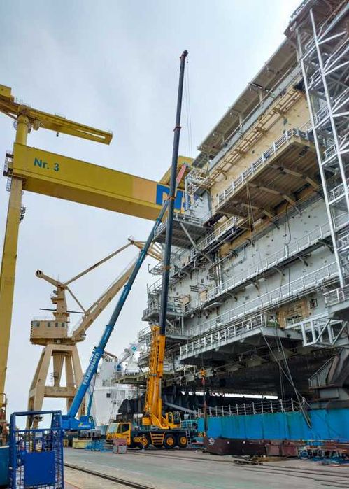 Inchiriere Automacarale. Inchiriez Camion cu Macara HIAB de Inchiriat.