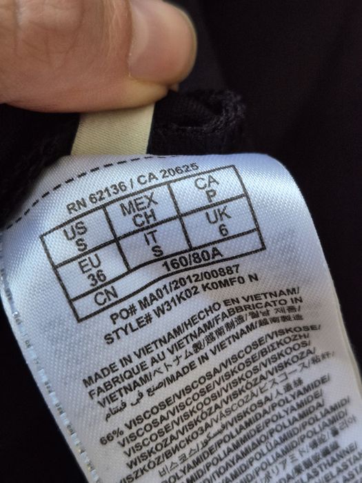 рокля GUESS оригинална Los Angeles (Размер S / EU 36)