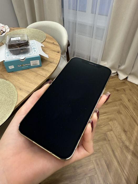 Продам Iphone 12 pro 256gb