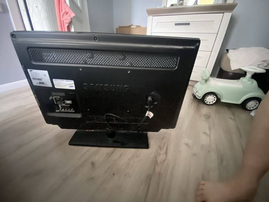 Продам телевизор Samsung