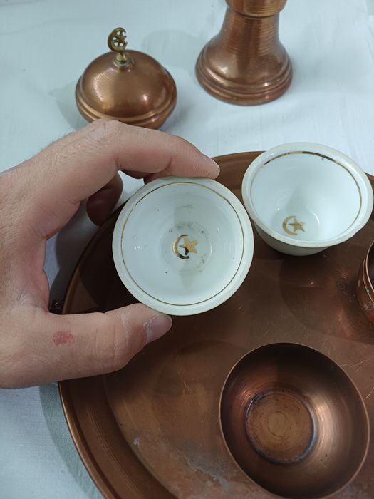 сервиз за кафе,меден Made in jugoslavia